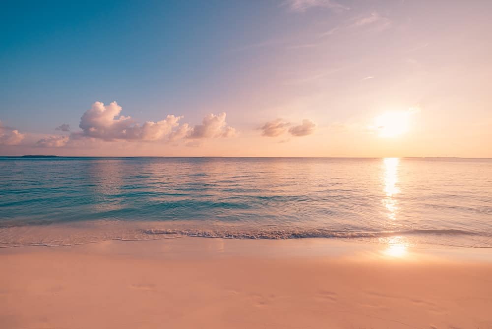 CloseupOceanSandBeachPanoramicBeachLandscapeInspireTropicalBeach - SomethingBeautiful!!